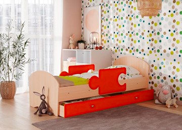 Кровать детская с бортиками и ящиком Мозайка, корпус Млечный дуб/фасад Оранжевый (щиты) в Южно-Сахалинске