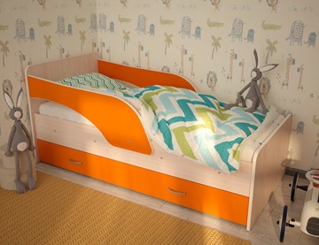 Детская кровать для мальчика Максимка, корпус Млечный дуб, фасад Оранжевый в Южно-Сахалинске