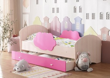 Детская кровать Тучка с ящиком, корпус Дуб млечный, фасад Розовый в Южно-Сахалинске