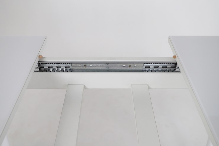 Кухонный раскладной стол Хоста, опоры массив цилиндрический, Белый в Южно-Сахалинске - изображение 3