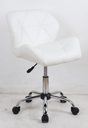 Офисное кресло LOOZ белый в Южно-Сахалинске - изображение