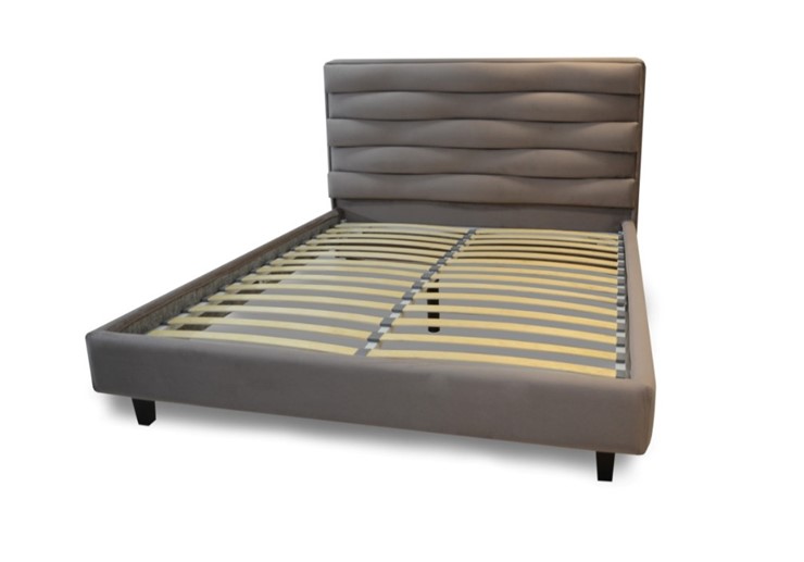 Кровать без механизма с высокими ножками Этюд 1320х2150 мм в Южно-Сахалинске - изображение 1