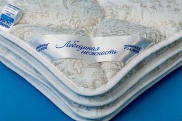 Одеяло всесезонное полутороспальное Лебединая нежность в Южно-Сахалинске - предосмотр 1