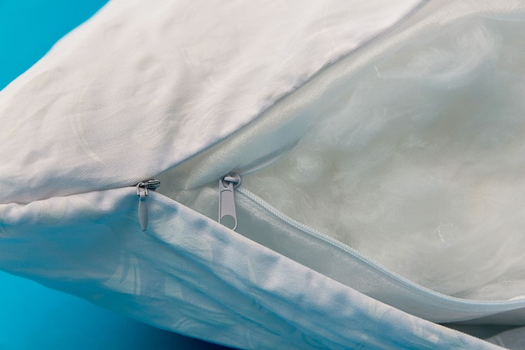 Подушка 50х70 Белый лебедь в Южно-Сахалинске - изображение 1