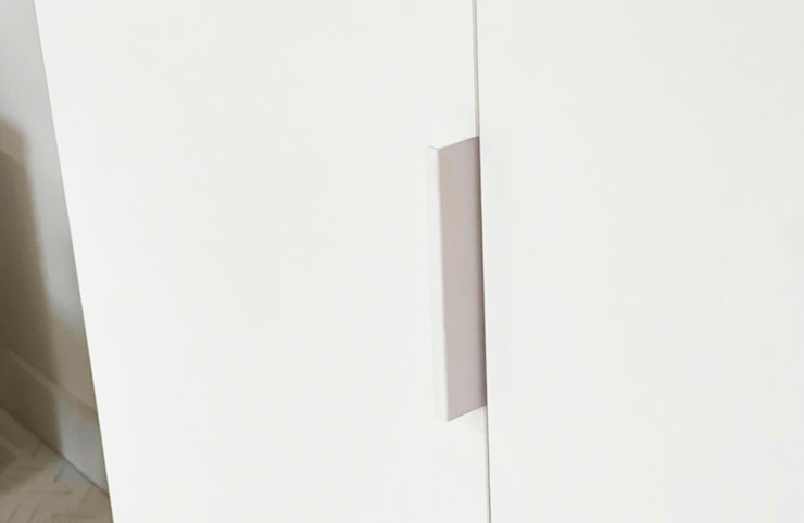 Двухдверный шкаф Зефир 120.01 (белое дерево/пудра розовая (эмаль)) в Южно-Сахалинске - изображение 7